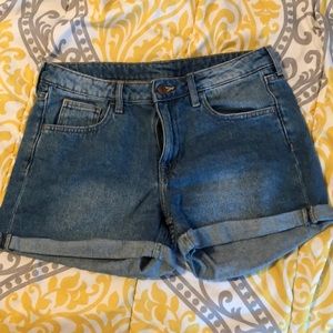 Cuffed Denim shorts H&M
